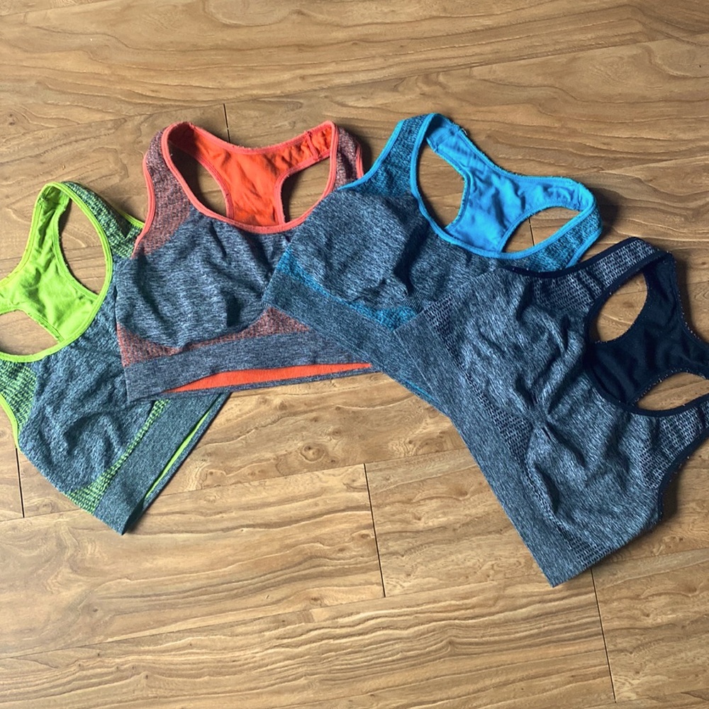 4 sports bras